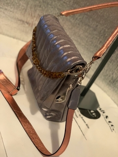CARTERA DE CUERO ITALIANO OVEJA 100% METALIZADO MATELASEADA MODELO "FABRIZIA".- - tienda online