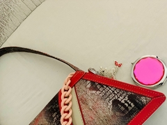 Imagen de Cartera de cuero de víbora Modelo “DOLUR”.-”