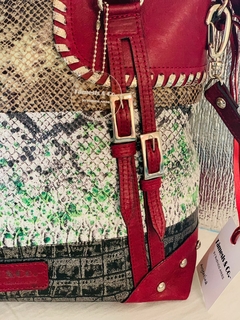 Imagen de CARTERA DE TRES CUEROS MODELO: “LEONELLA” y MODELO "JOSELIE"