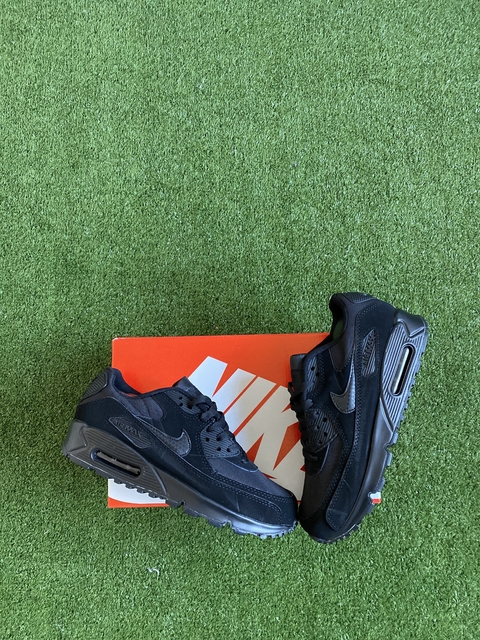 AirMax 90 triple black