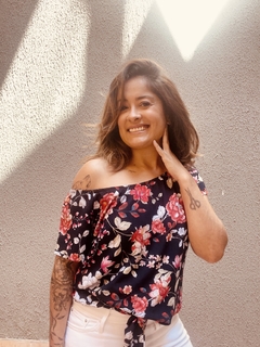Blusa Carminha