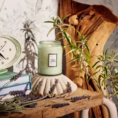 FRENCH CADE LAVENDER VELA EN FRASCO DE VIDRIO CHICA - Sentido José Ignacio