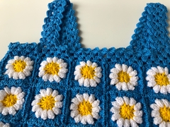 Cropped Margaridas Em Crochê