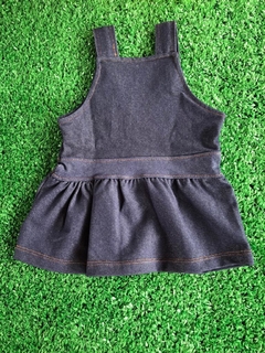 Jardineira jeans Gueda Baby (tamanho M) - comprar online
