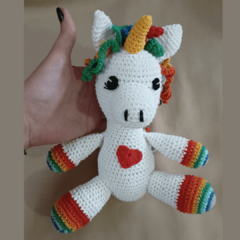 Imagen de Unicornio ARCOIRIS/Apego amigurumi 0+