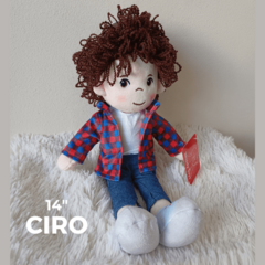 Muñeco Ciro de peluche 14"