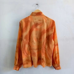 Camisa Laranja - M na internet