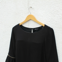 Vestido Preto com Manga - P na internet