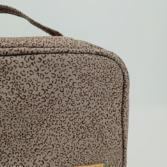 Valijita maternal estampada gris - comprar online