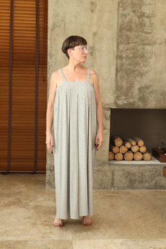Mono Lila gris