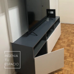 Rack de Tv Granaderos Laca en internet