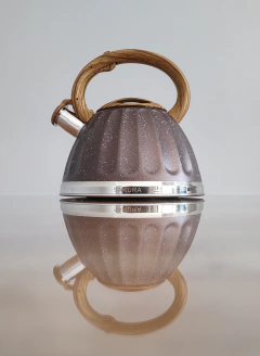 PAVA SILBADORA SAKURA VICALINA BROWN 3.2 L - comprar online