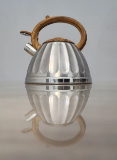 PAVA SILBADORA SAKURA VICALINA PLATA 3.2 L - comprar online
