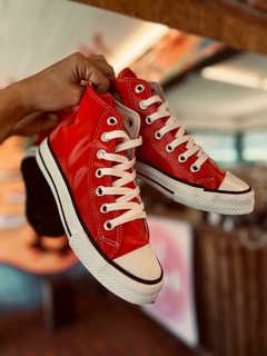 ZAPA BOTITA DE ECOCUERO ROJA