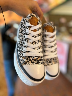 ZAPA CON PLATAFORMA DE LONA ANIMAL PRINT - VI ANGRY Calzado