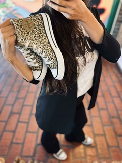 ZAPA BOTITA DE LONA ANIMAL PRINT - comprar online