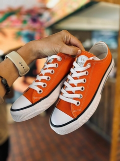 ZAPA DE LONA NARANJA - tienda online