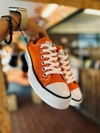 ZAPA DE LONA NARANJA