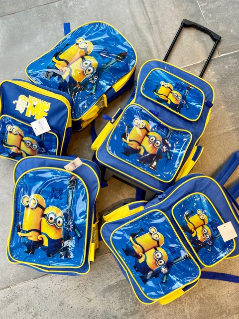OFERTA POR FALLA! MOCHILAS MINION DE CARRITO (LEER DESCRIPCIÓN) - comprar online