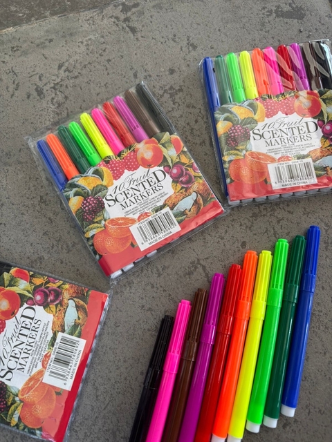 SET DE MARCADORES x10 (PERFUMADOS: AROMA A FRUTAS!)