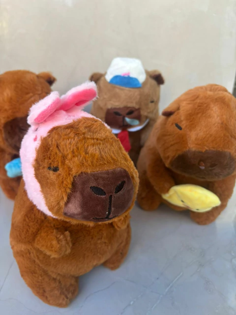 PELUCHE CAPIBARA #Tendencia - comprar online