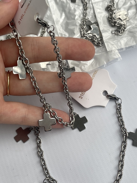 Pulsera dijes de CRUCES / DE ACERO QUIRÚRGICO (x6 unidades)