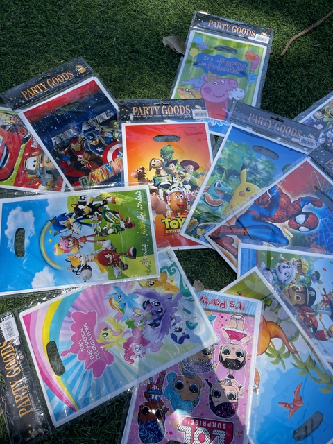 Bolsitas infantiles para cumpleaños (pack x 10 unidades)