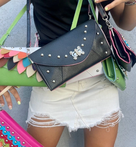 Bandolera/sobre con tachas CALIDAD PREMIUM