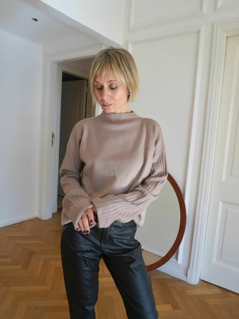 SWEATER MANGA ANCHA CANELÓN JUBI - comprar online