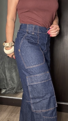 Calça cargo jeans na internet