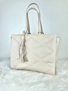 BOLSA SHOPPING GRANDE BEGE NOVA – SCHUTZ - comprar online