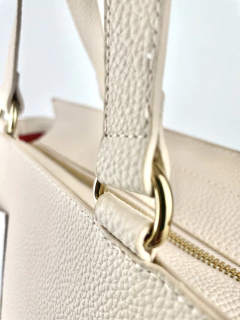 BOLSA SHOPPING GRANDE BEGE NOVA – SCHUTZ - comprar online