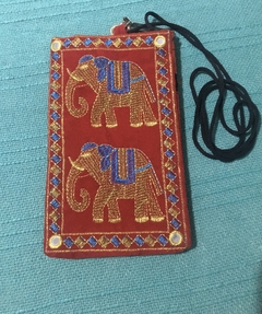 Bolsinha porta celular vermelha