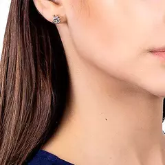 Aro laminado en oro 18k con piedra cristal. en internet