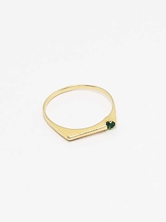 Anillo con piedra verde esmeralda laminado en oro 18k en internet