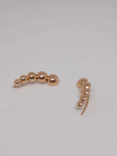 Aros trepadores bolitas laminado oro 18k - Romminox