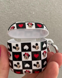 Case Airpods Minnie e Mickey Disney com chaveiro mosquetão