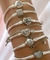Pulsera Mimi en internet