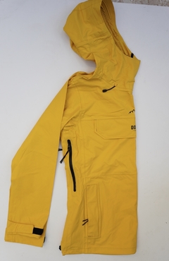 Campera rompevientos DOPE en internet