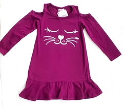 Vestido infantil feminino de malha na cor roxo  com detalhe de ombros abertos e babado na barra.