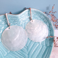 Brinco Alongado Madrepérola - comprar online