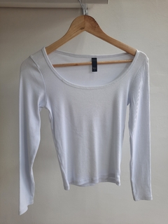 Remera Abelia manga larga Morley