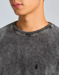 Camiseta Volcom Solid Stone Preta - 517674 na internet