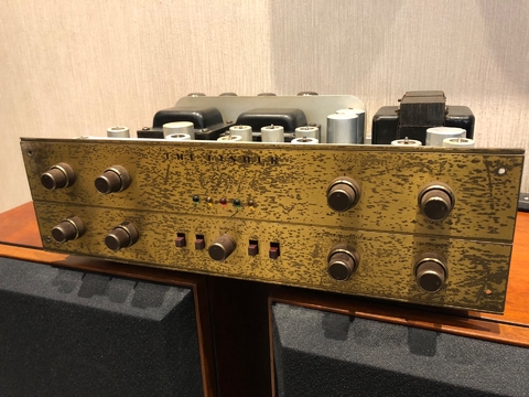 Amplificador Integrado Fisher X-1000 STUDIO valvulado