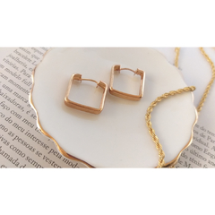 Brinco de argola quadrado banhado a ouro 18k na internet