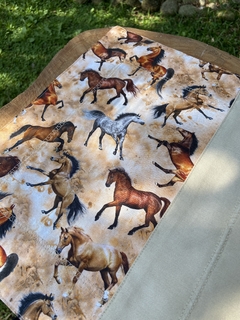 Jogo Americano Cavalos 32x48cm (6 lugares)