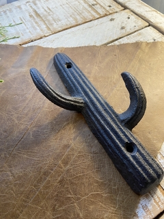 Gancho Cacto - 17cm na internet