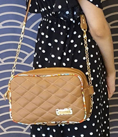 Bolsa tiracolo Ragazza com alças metal e couro