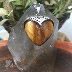 Colar Coração Valente em pedra natural na internet
