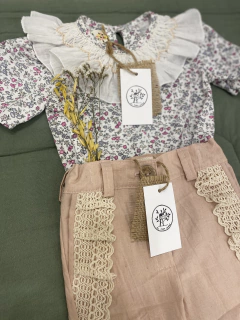 BODY LIBERTY CON CUELLO PUNTO SMOCK